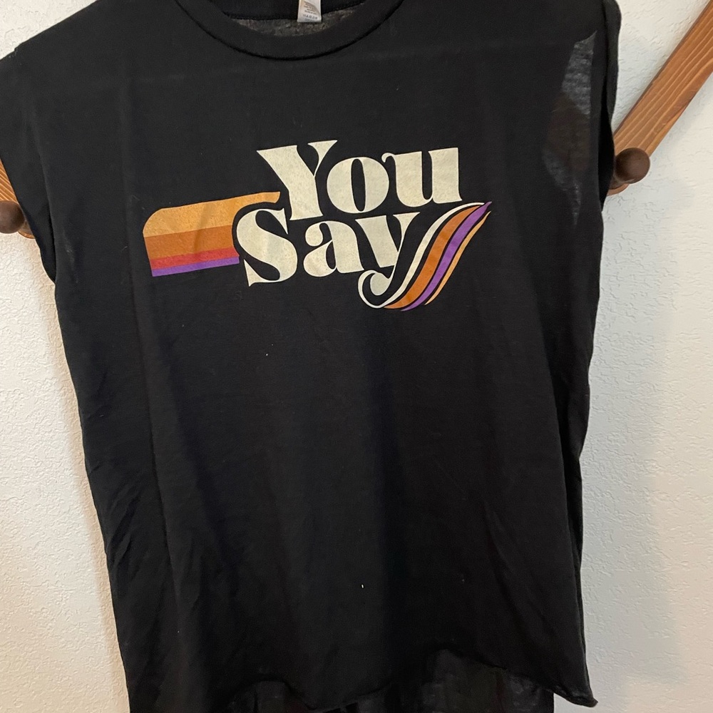 Lauren Daigle muscle tee size S